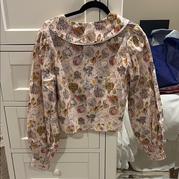 Meadows Floral Long Sleeve Blouse with Peter Pan Collar - NWT - Picture 2 of 5